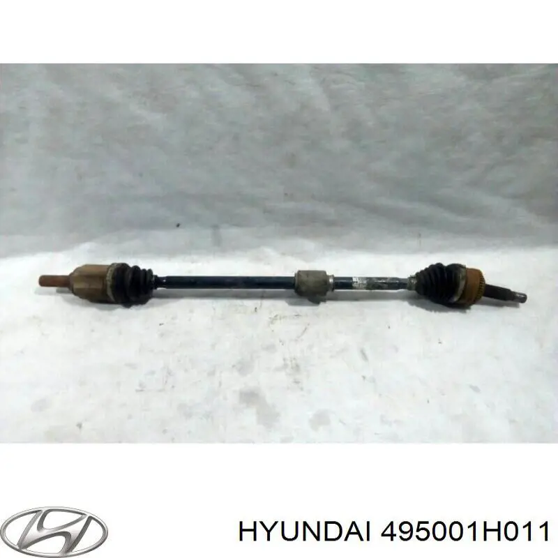 Піввісь права 495001H011 Hyundai/Kia