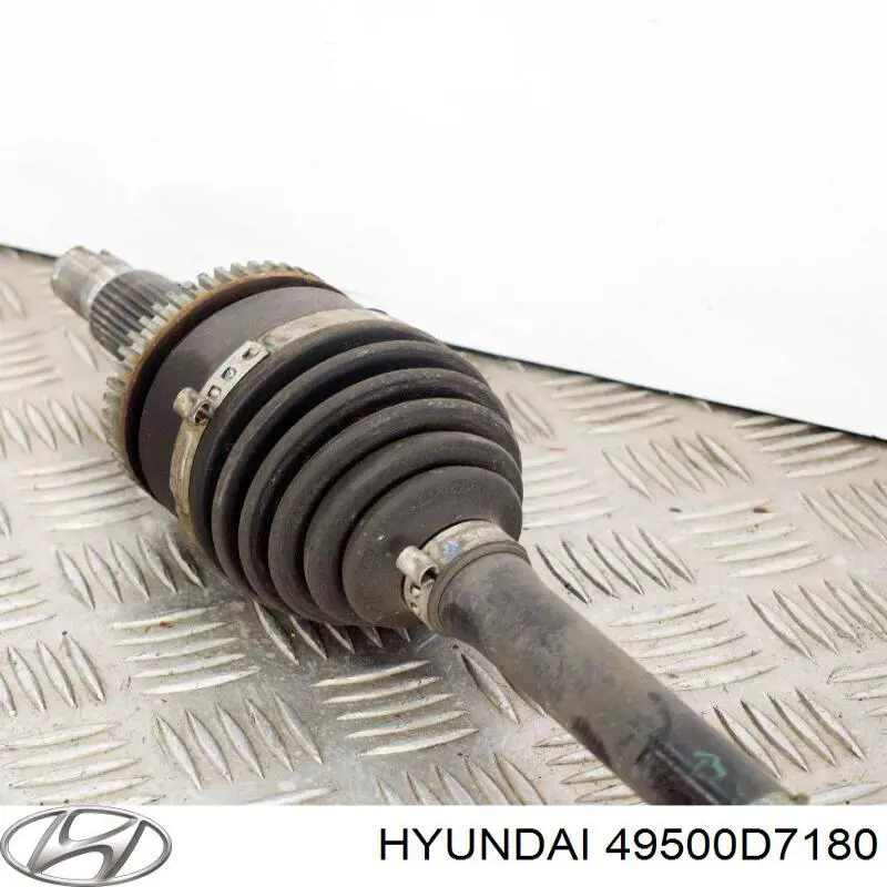 Привід лівий на Hyundai Tucson III TL