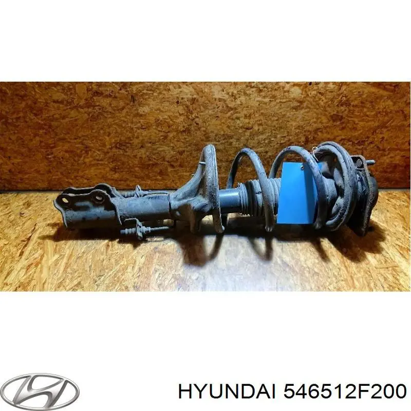Амортизатора передній лівий S546512F200 Hyundai/Kia