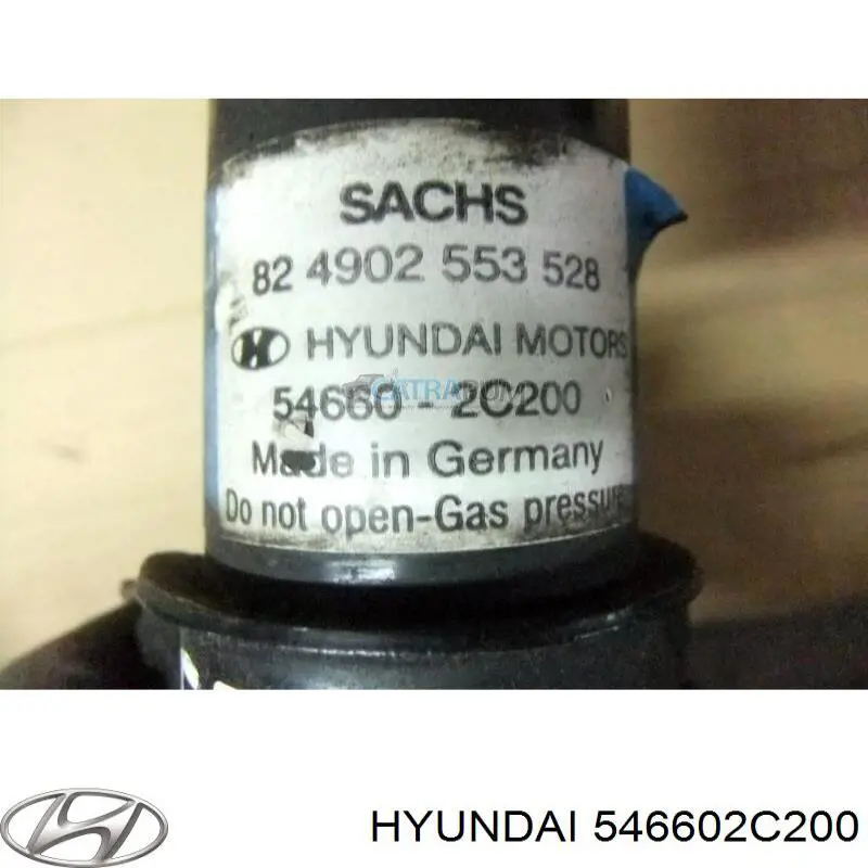 Амортизатор передній, правий 546602C200 Hyundai/Kia