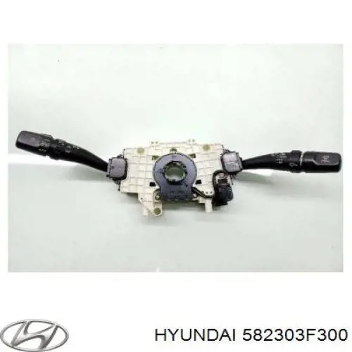 Купити 582303F300 Hyundai/Kia Супорт задній правий