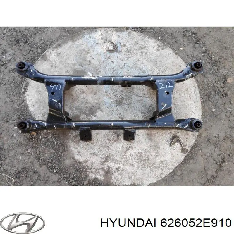 626052E910 Hyundai/Kia балка задньої підвіски, підрамник