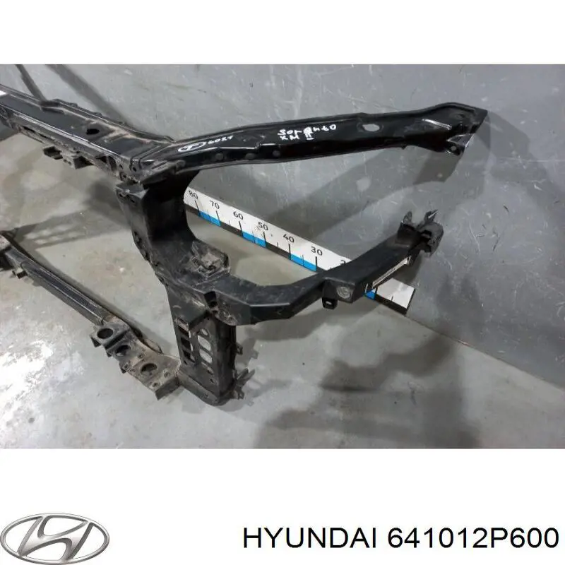 Купити 641012P600 Hyundai/Kia Установча панель передня