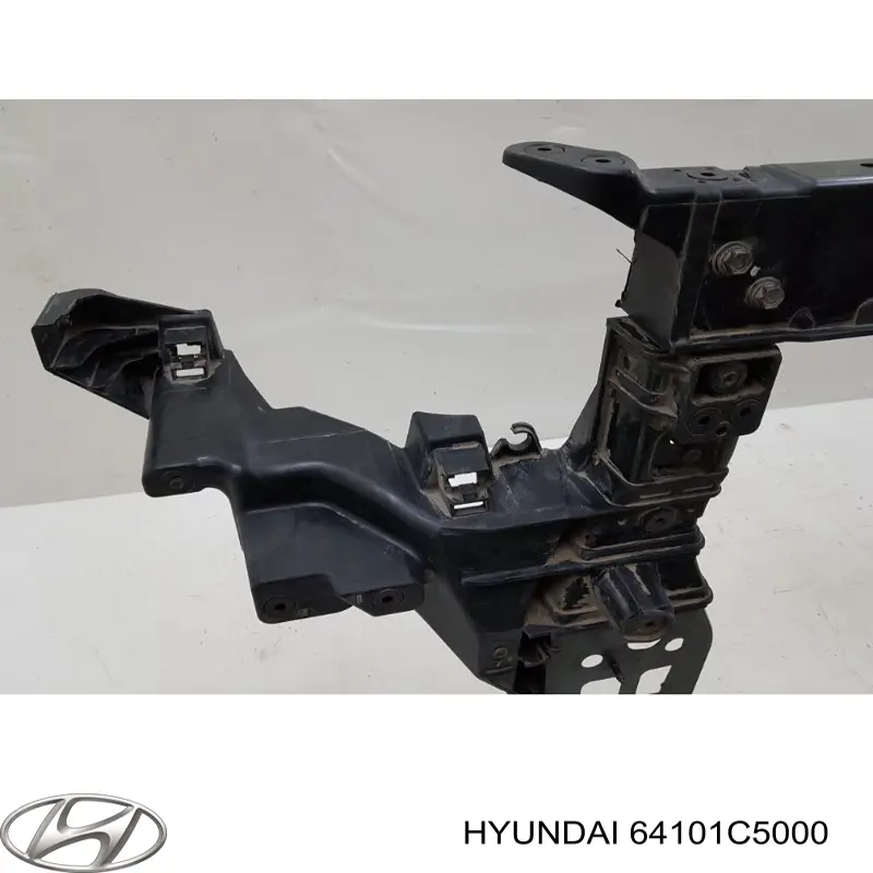 Купити 64101C5000 Hyundai/Kia Установча панель передня