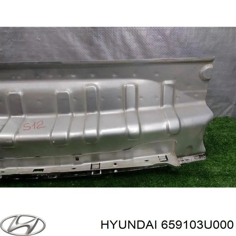 Панель задня, багажного відсіку 659103U000 Hyundai/Kia