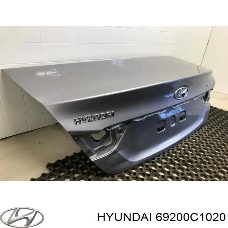  Кришка багажника Hyundai Sonata 7
