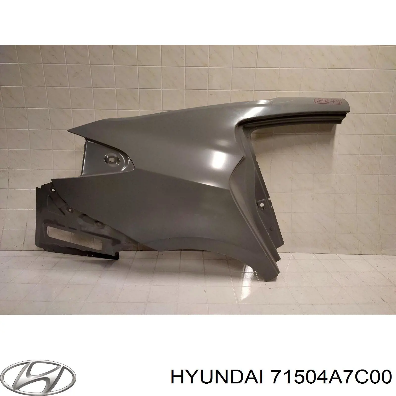 71504A7C00 Hyundai/Kia Крило заднє праве