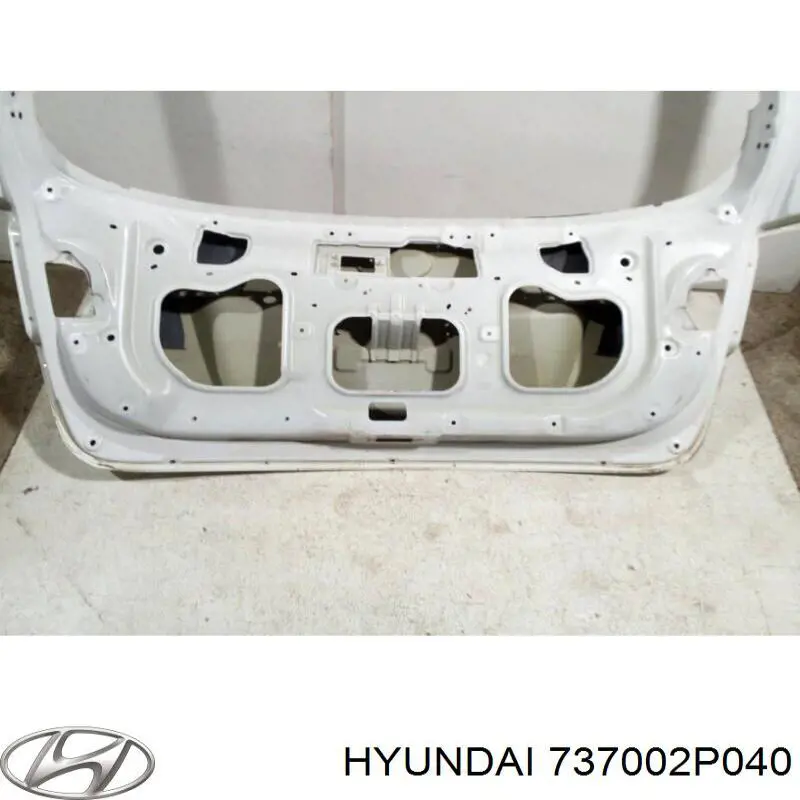737002P040 Hyundai/Kia Треті двері