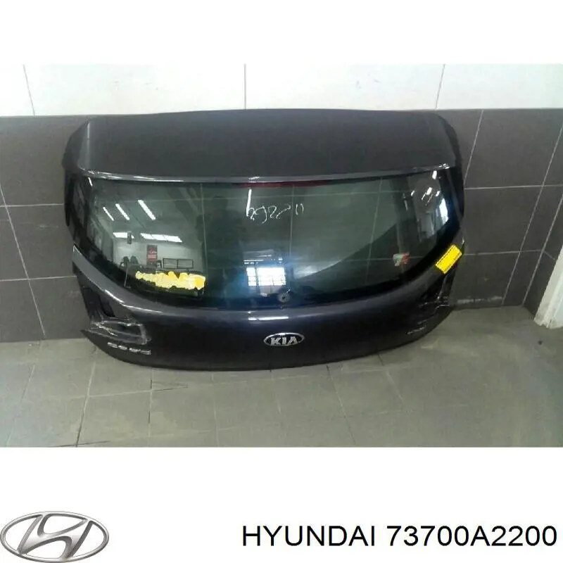 П'яті двері Hyundai/Kia 73700A2200 ціна, від 433.23 USD
