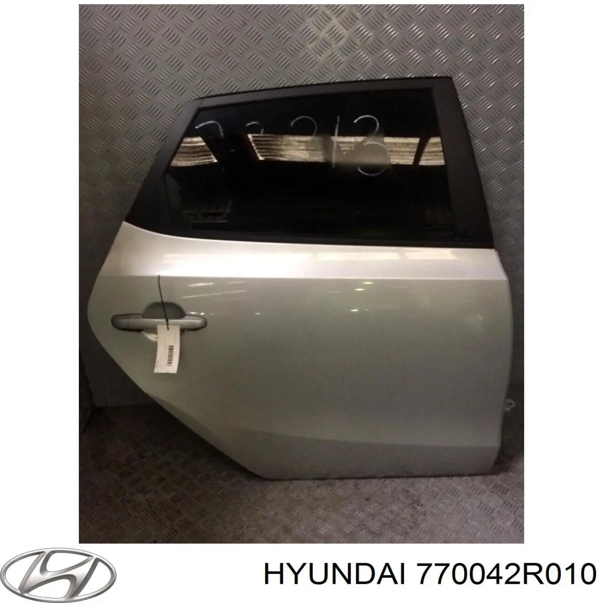 Купити Двері задні, праві Hyundai I30  FD