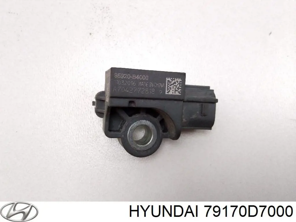  Hyundai/Kia 79170D7000 ціна, від 359.01 USD
