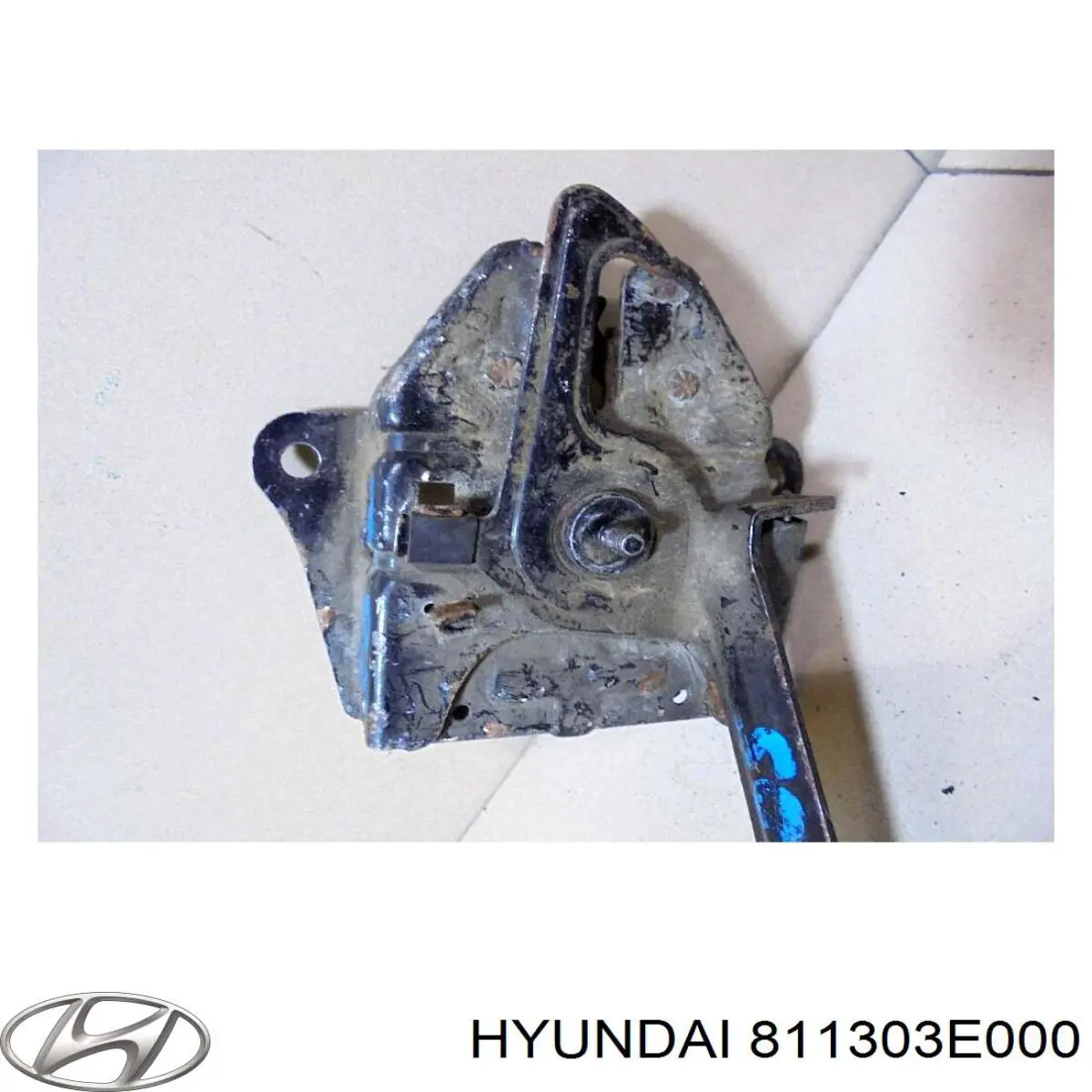 811303E000 Hyundai/Kia замок капота