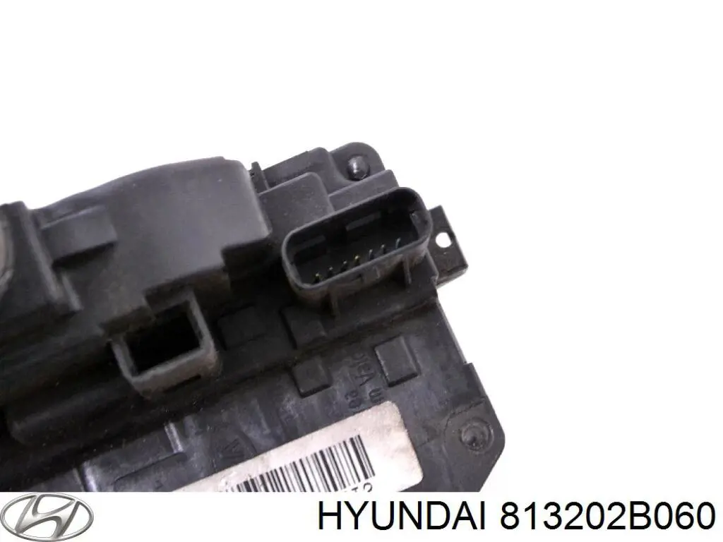 813202B060 Hyundai/Kia Замок двері правої передньої