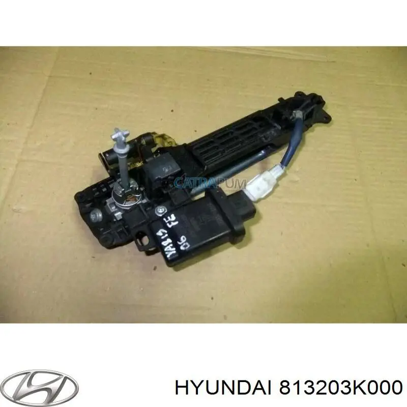 813203K000 Hyundai/Kia Замок двері правої передньої