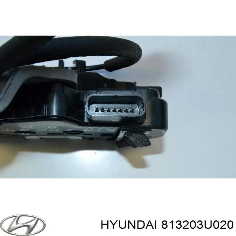 Замок передніх пасажирських дверей Hyundai/Kia 813203U020 ціна, від 12.57 USD
