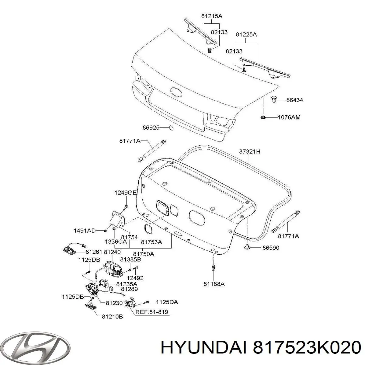 817523K020 Hyundai/Kia Пластик п'ятих дверей