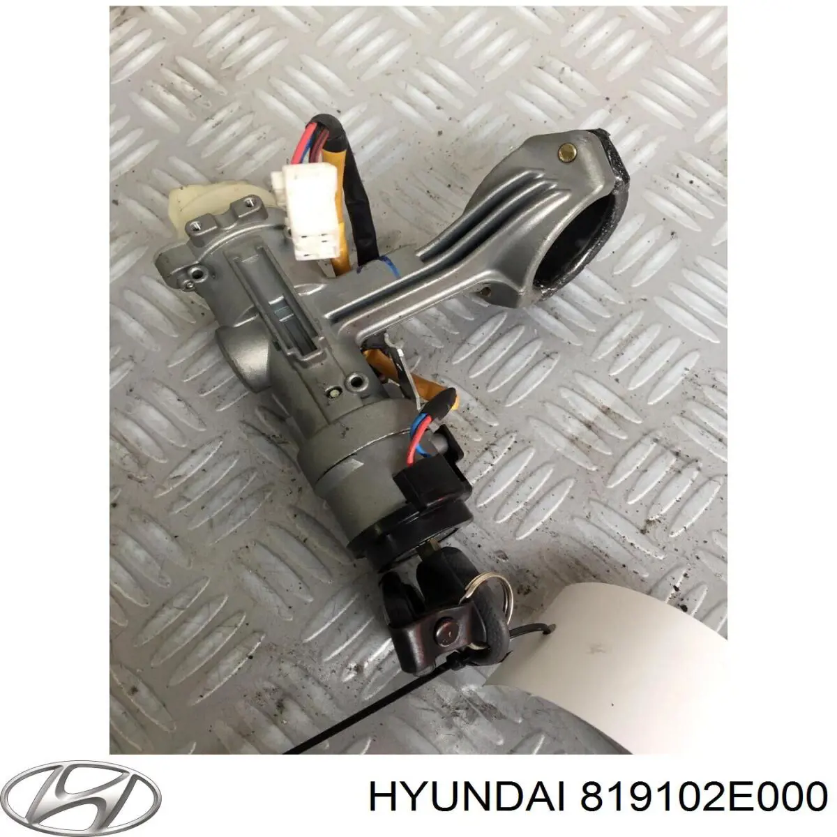 Замок запалювання на KIA Sportage II JE