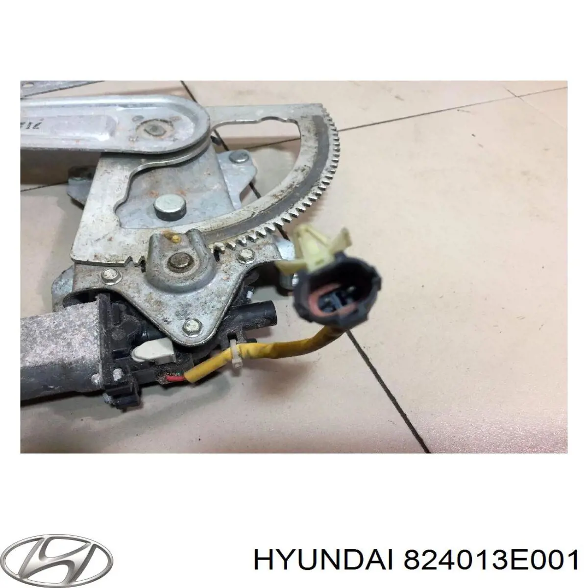 824013E001 Hyundai/Kia механізм склопідіймача двері передньої, лівої