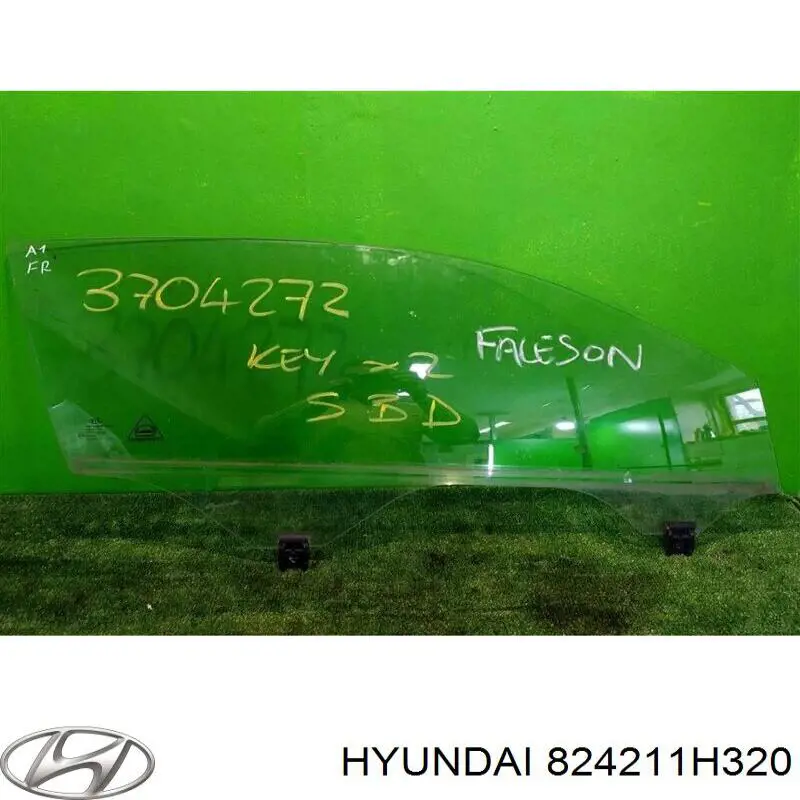824211H320 Hyundai/Kia скло передніх дверей, правою