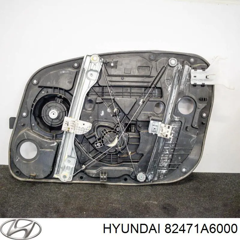 82471A6000 Hyundai/Kia Скло передніх дверей, правих