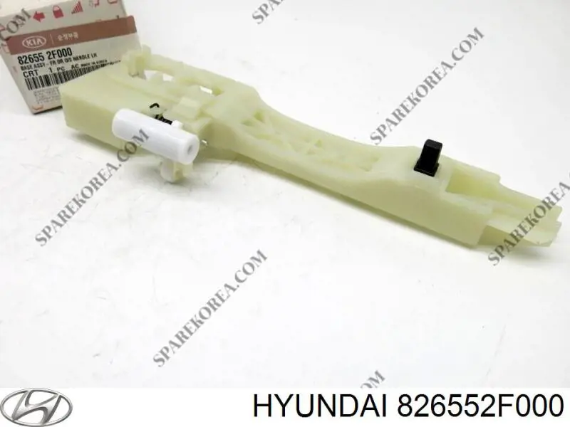 826552F000 Hyundai/Kia Тримач зовнішньої ручки дверей, передньої лівої