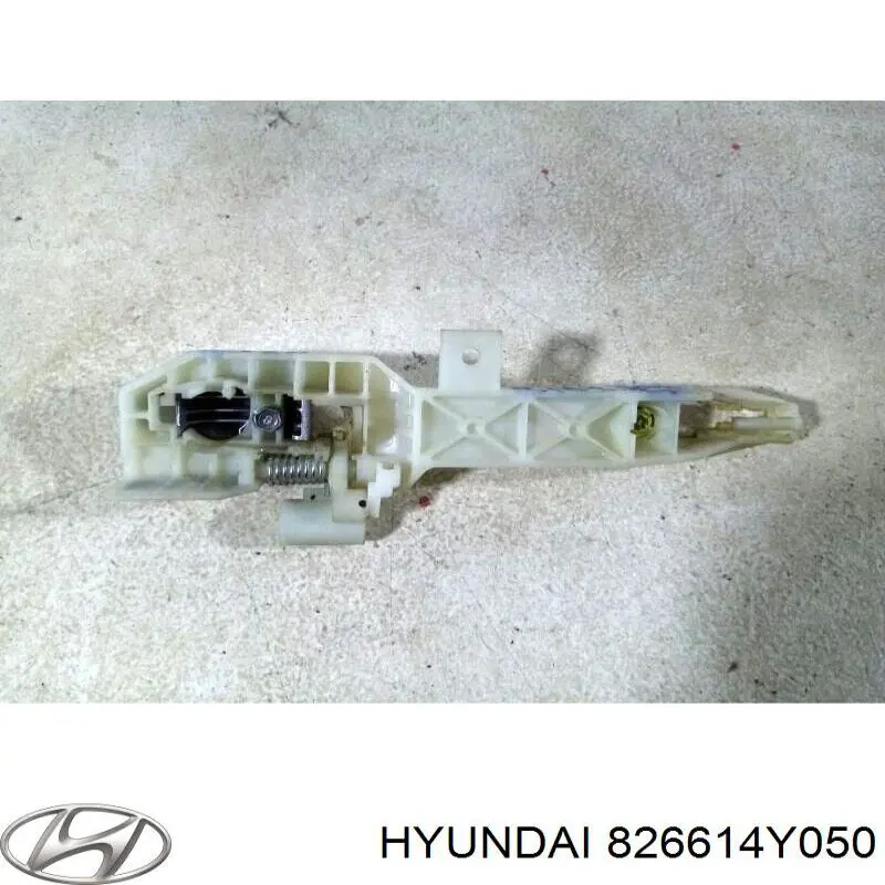 Ручка передньої двері зовнішня права Hyundai/Kia 826614Y050 ціна, від 47.58 USD