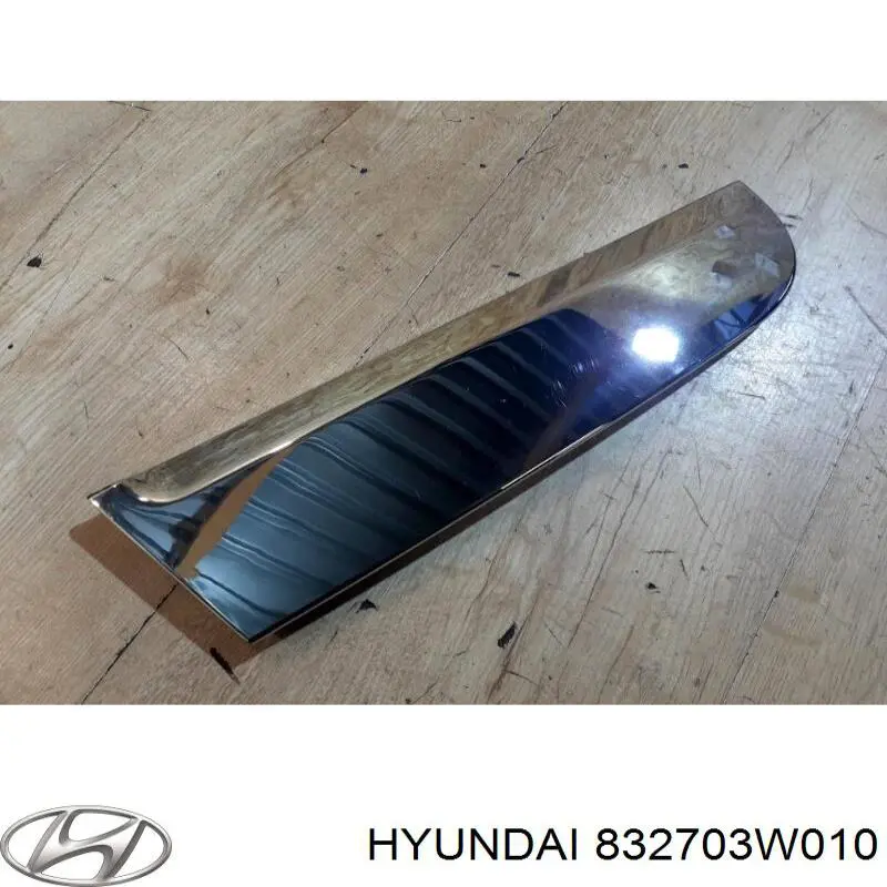 Молдинги дверей к-кт Hyundai/Kia 832703W010 ціна, від 31.04 USD
