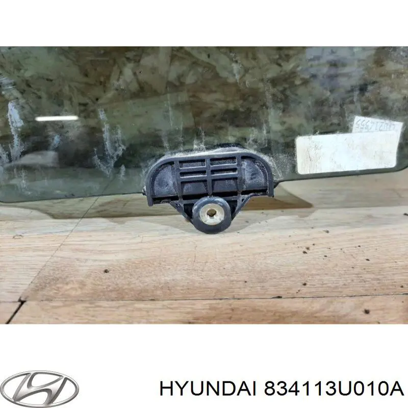 834113U010A Hyundai/Kia скло задньої двері лівої