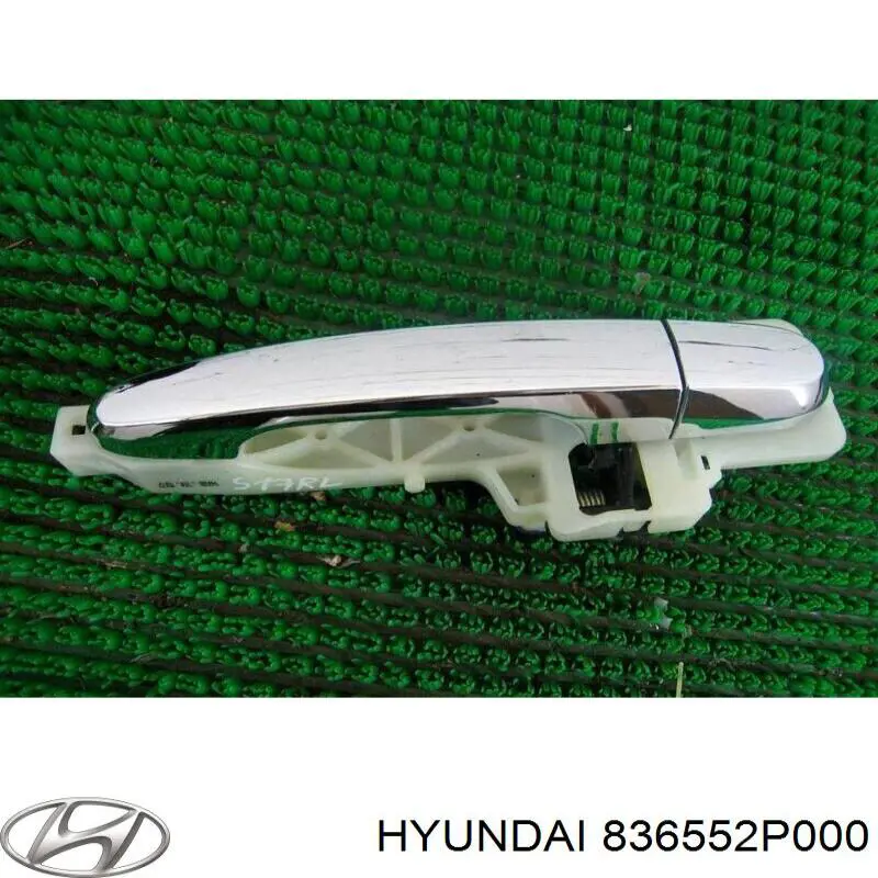 Тримач зовнішньої ручки дверей, задніх лівих Hyundai/Kia 836552P000 ціна, від 11.29 USD