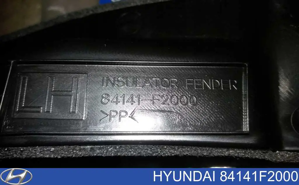Ущільнювач крила Hyundai/Kia 84141F2000 ціна, від 8.86 USD