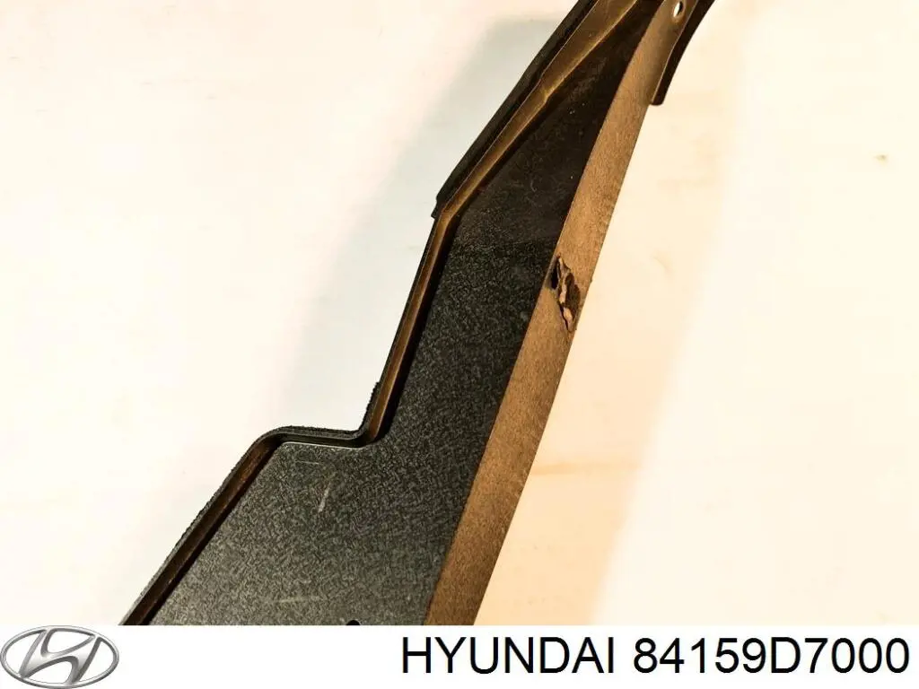 84159D7000 Hyundai/Kia Молдинг переднього лівого крила