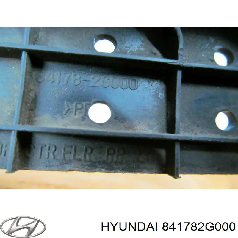  Hyundai/Kia 841782G000 ціна, від  USD