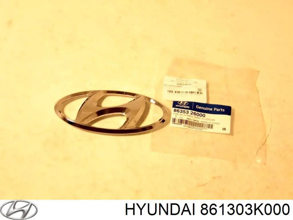 861303K000 Hyundai/Kia молдинг лобового скла, верхній