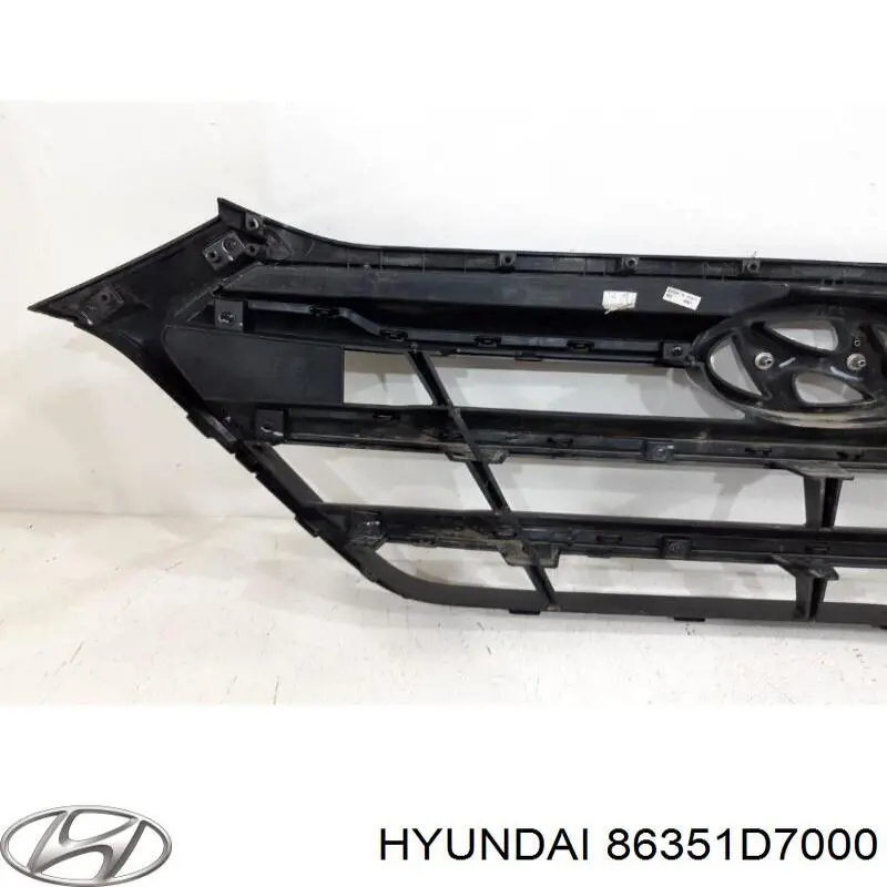 Решітка радіатора 86351D7000 Hyundai/Kia