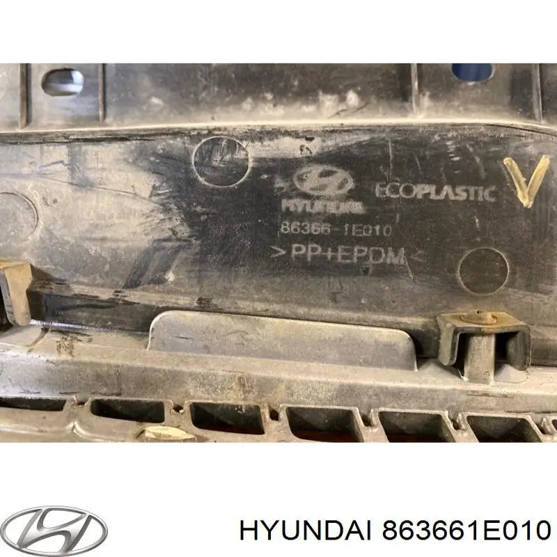 Накладка (рамка) решітки радіатора Tempest 0270234992 ціна, від 5.39 USD