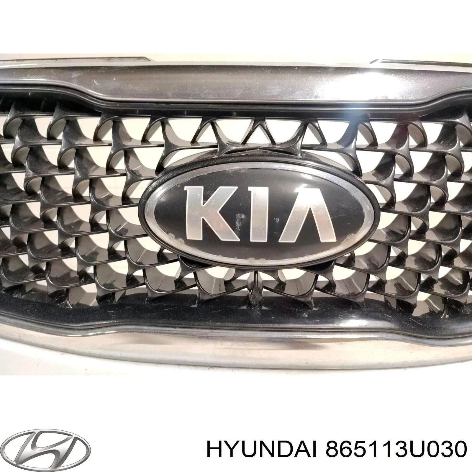 Передній бампер 865113U030 Hyundai/Kia