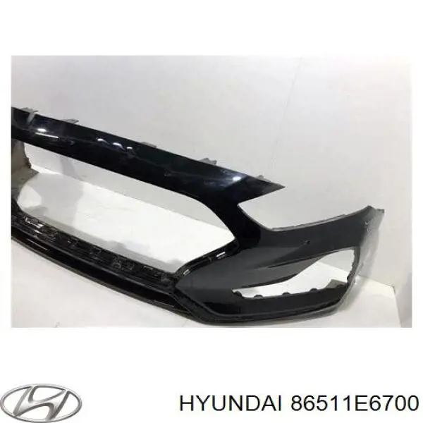 Передній бампер на Hyundai Sonata LF