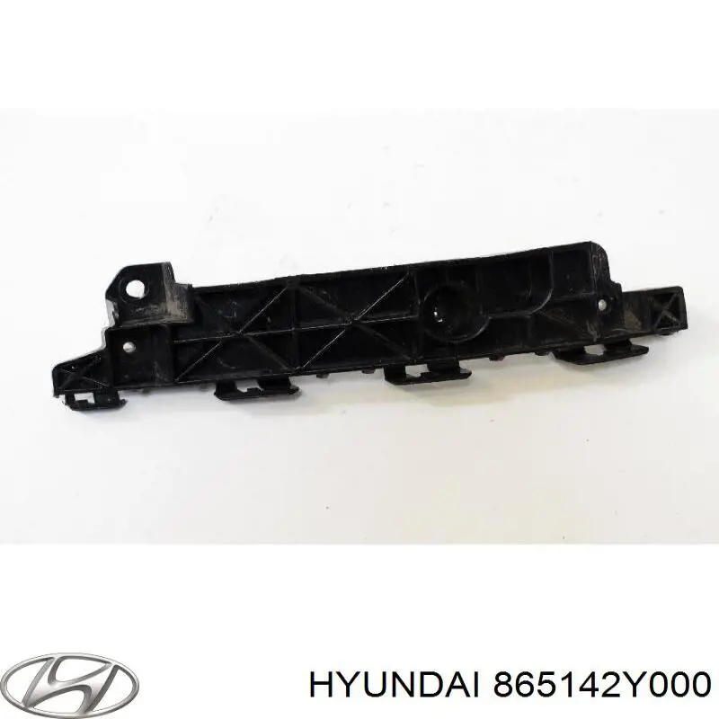 Праве кріплення переднього бампера Hyundai/Kia 865142Y000 ціна, від 8.70 USD