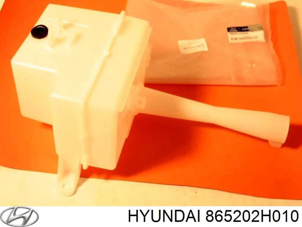 865202H010 Hyundai/Kia Наповнювач бампера переднього