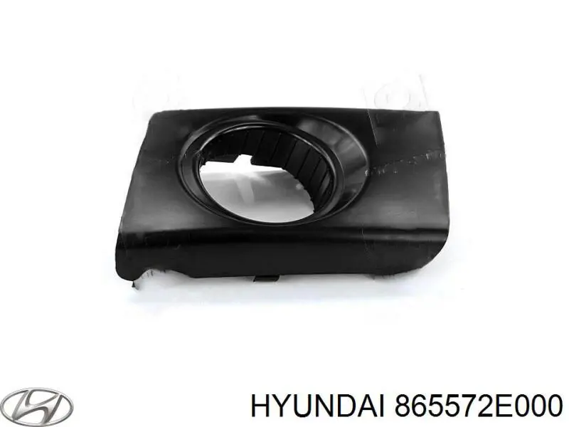 Заглушка/ решітка протитуманних фар бампера переднього, ліва Hyundai Tucson (Хендай Таксон)