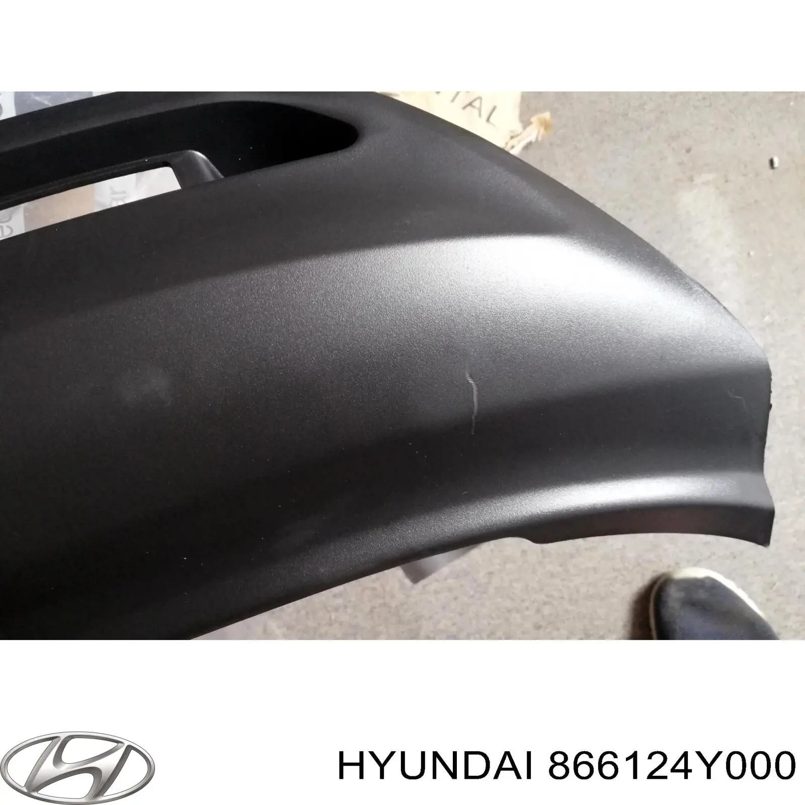 Накладка бампера заднього Signeda PKA04104BA ціна, від 27.79 USD