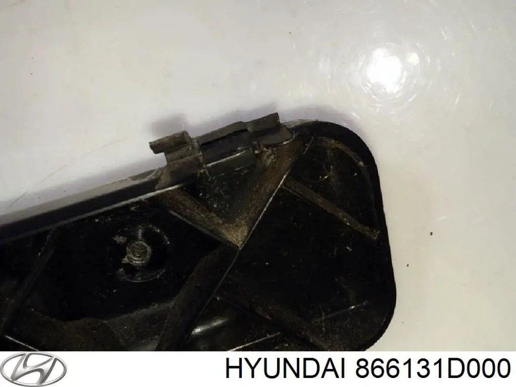 Лівий кронштейн заднього бампера Hyundai/Kia 866131D000 ціна, від 3.04 USD