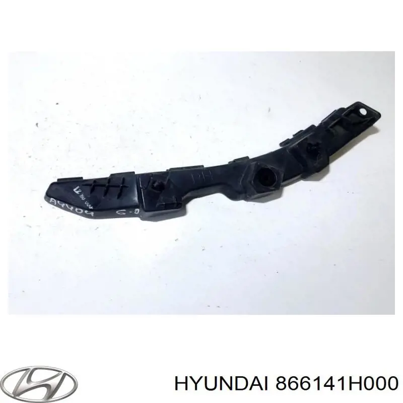 Кронштейн бампера заднього, правий Hyundai/Kia 866141H000