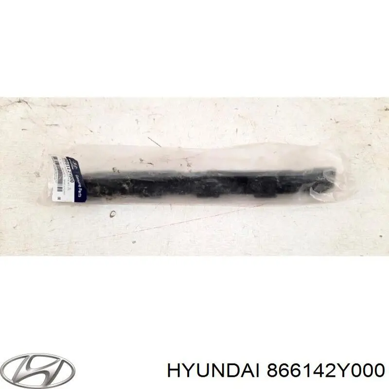 866142Y000 Hyundai/Kia Кронштейн бампера заднього, правий