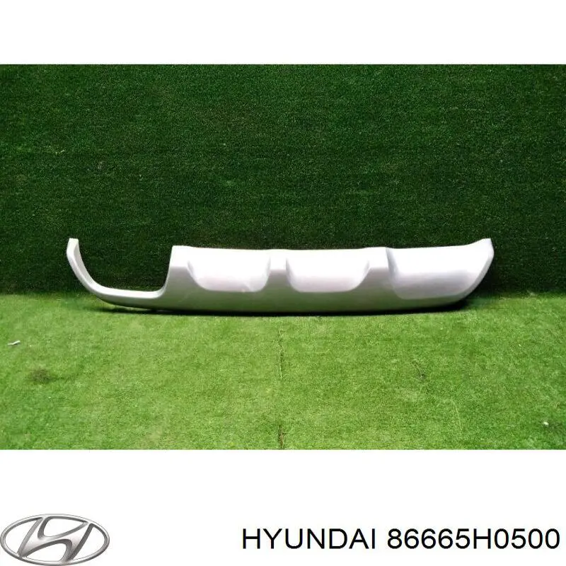 86665H0500 Hyundai/Kia Накладка бампера заднього