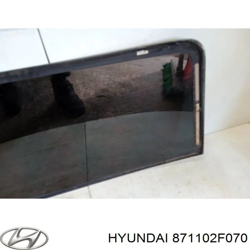 Заднє скло GS3242D21 XYG