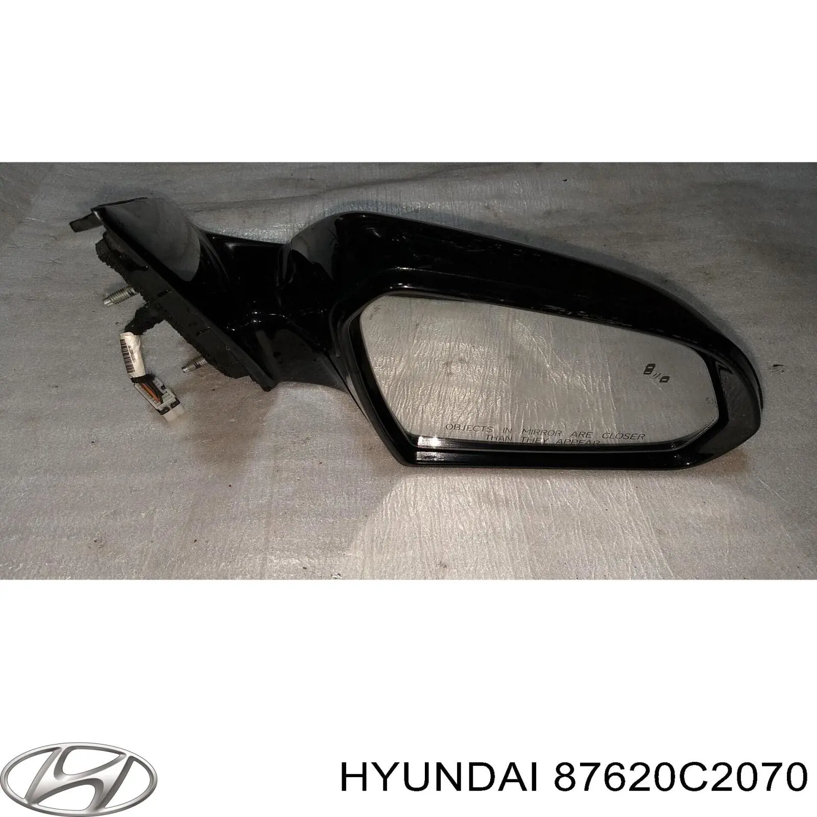 Праве бічне дзеркало Hyundai/Kia 87620C2070 ціна, від 341.25 USD
