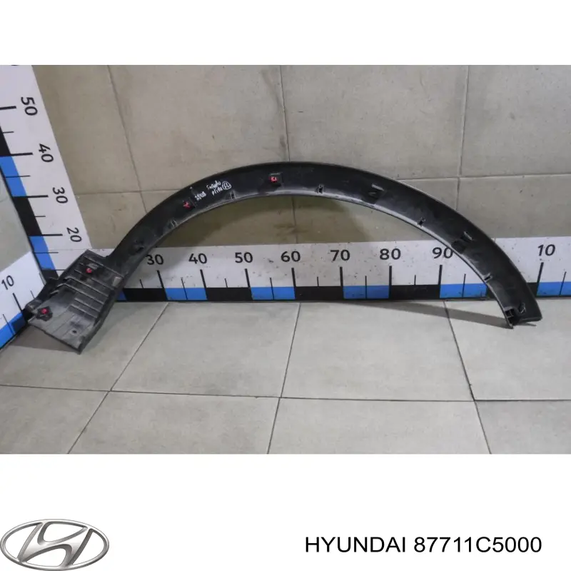 Накладка передньої лівої арки колеса Hyundai/Kia 87711C5000 ціна, від 34.46 USD