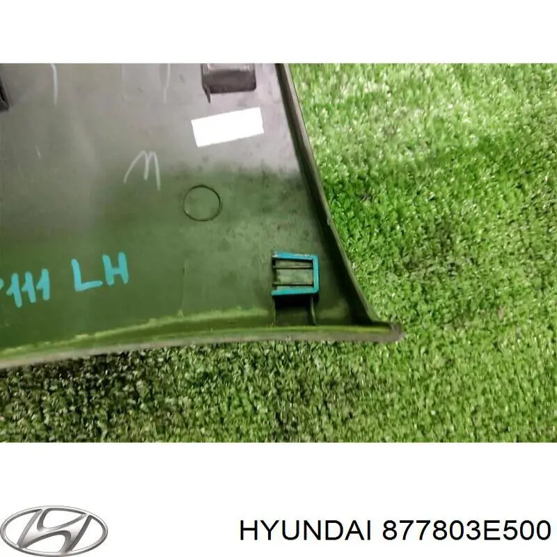 Накладка заднього лівого крила 877803E500 Hyundai/Kia