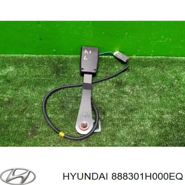 888301H000EQ Hyundai/Kia Важіль фіксації ременя безпеки, лівий